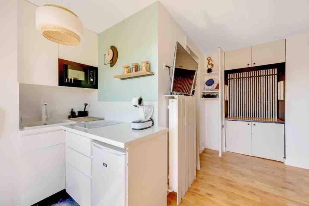Appartement Panorama - A Seulement 15 Minutes Des Champs-Elysees Clichy Eksteriør billede